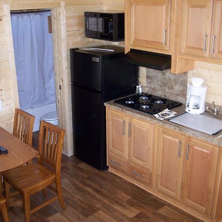 Russian River Camping Resort Cottage 7 كلوفيردالي المظهر الخارجي الصورة